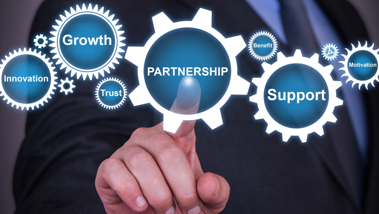 Scaling & Partnerships
